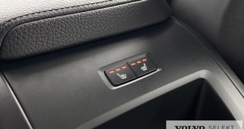 Volvo V60 cena 139900 przebieg: 57070, rok produkcji 2021 z Rypin małe 407